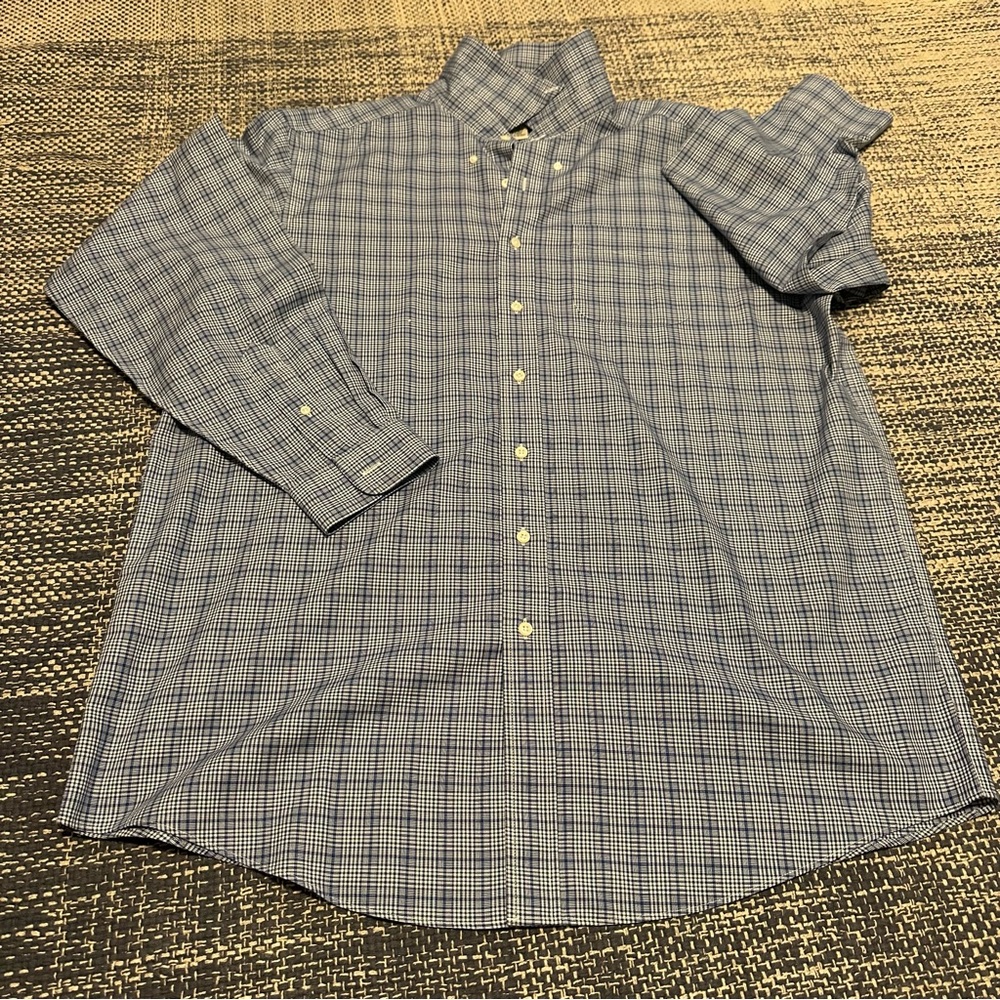 Ll Bean Wrinkle Resistant Button Down Size Xl - image 1